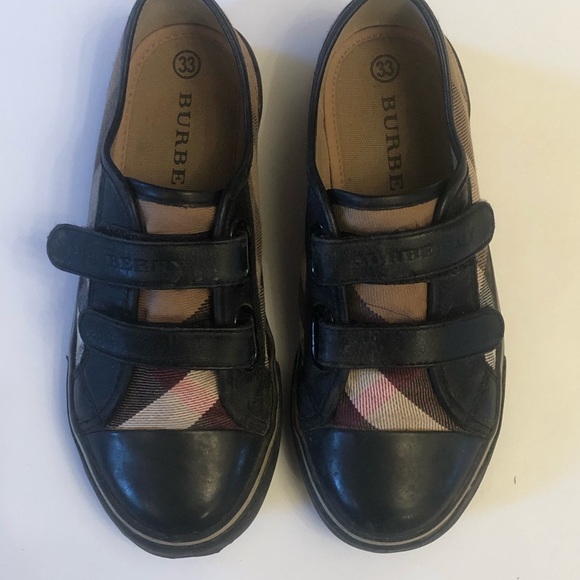 Burberry size 2 kids shoes - Picture 3 of 6